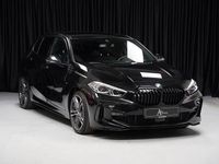Gebraucht BMW 120 M Sport 190 PS (139 kW) 2022 Saphirschwarz Kleinwagen