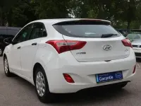 Gebraucht Hyundai i30 Classic 99 PS (72 kW) 2013 Weiß Limousine