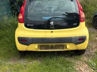Gebraucht Peugeot 107 68 PS (50 kW) 2008 Gelb Kleinwagen