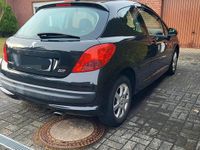Gebraucht Peugeot 207 120 PS (88 kW) 2008 Schwarz Kleinwagen