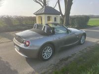 Gebraucht BMW Z4 170 PS (125 kW) 2005 Grau Cabrio