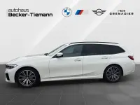 Gebraucht BMW 330 M Sport 258 PS (189 kW) 2021 Alpinweiß uni Kombi