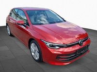 Second-hand VW Golf VIII Style 150 CP (110 kW) 2024 Roșu Berlinǎ