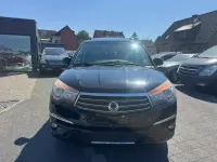 Gebraucht SsangYong Rodius 155 PS (114 kW) 2015 Schwarz Van / Kleinbus