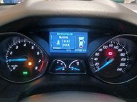 Second-hand Ford Focus 105 CP (77 kW) 2012 Negru Break