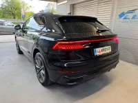 Gebraucht Audi Q8 286 PS (210 kW) 2023 Mythosschwarz metallic SUV