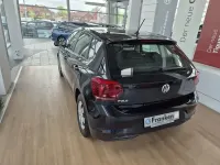 Gebraucht VW Polo Trendline 110 PS (80 kW) 2020 Deep black perleffekt (metallic) Kleinwagen