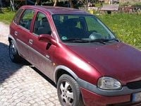 Usata Opel Corsa 65 CV (47 kW) 2000 Rosso Utilitaria
