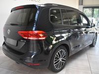 Gebraucht VW Touran Comfortline 150 PS (110 kW) 2017 Schwarz metallic Van / Kleinbus