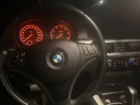 Gebraucht BMW 320 170 PS (125 kW) 2010 Schwarz Limousine