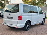 Gebraucht VW Multivan 114 PS (83 kW) 2014 Candyweiss Van