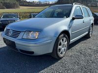 Gebraucht VW Bora Pacific 101 PS (74 kW) 2003 Blau Limousine