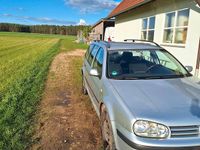 Second-hand VW Golf IV 105 CP (77 kW) 2006 Argintiu Break