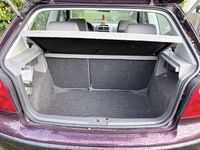 Gebraucht VW Polo 64 PS (47 kW) 2002 Violett Limousine