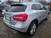 Gebraucht Mercedes GLA200 156 PS (114 kW) 2016 Silber SUV