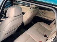 Gebraucht BMW 530 256 PS (188 kW) 2014 Grau Kombi