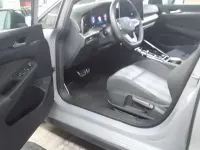 Gebraucht VW Golf VIII GTE 177 PS (130 kW) 2025 Mondsteingrau
