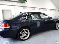 Gebraucht BMW 745 333 PS (244 kW) 2002 Toledoblau Limousine