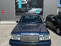 Gebraucht Mercedes 300 188 PS (138 kW) 1988 Blau Limousine