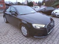 gebraucht Audi A3 Sportback basis (8VF)