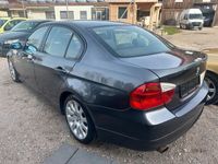 gebraucht BMW 320 i Automatik*Tempomat