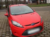 Gebraucht Ford Fiesta 60 PS (44 kW) 2009 Rot Kleinwagen