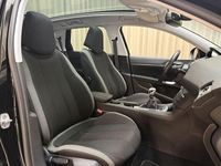 Gebraucht Peugeot 308 SW Style 131 PS (96 kW) 2015 Schwarz Kombi