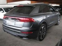 Gebraucht Audi Q8 S-Line 286 PS (210 kW) 2019 Grau SUV