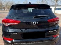 Gebraucht Hyundai Tucson 132 PS (97 kW) 2018 Schwarz SUV