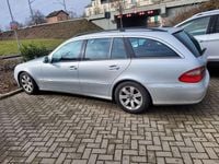 Gebraucht Mercedes E220 Avantgarde 170 PS (125 kW) 2007 Silber Limousine