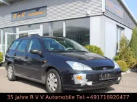 Gebraucht Ford Focus Ghia 131 PS (96 kW) 2000 Blau Kombi
