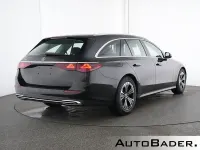 Gebraucht Mercedes E220 Advanced 197 PS (144 kW) 2025 Schwarz Limousine