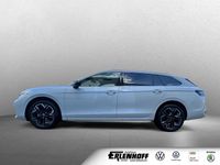 Gebraucht VW Passat Elegance 150 PS (110 kW) 2024 Weiß Kombi