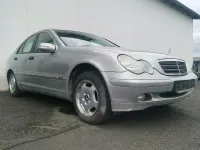 Gebraucht Mercedes C180 130 PS (95 kW) 2001 Silber Limousine