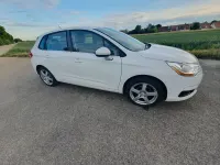 Używany Citroën C4 SELECTION 92 KM (67 kW) 2014 Biały Sedan/Limuzyna