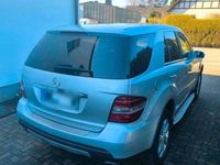 Gebraucht Mercedes ML280 190 PS (139 kW) 2006 Silber SUV