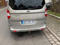 Gebraucht Ford Tourneo Courier 101 PS (74 kW) 2018 Silber Van / Kleinbus