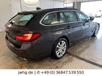 Gebraucht BMW 520 190 PS (139 kW) 2022 Grau Kombi