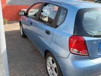 Gebraucht Chevrolet Kalos 83 PS (61 kW) 2005 Blau Kleinwagen