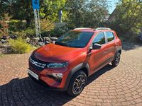 Gebraucht Dacia Spring Essentiel 33 kW (45 PS) 2023 Roteskaninchenrot Kleinwagen