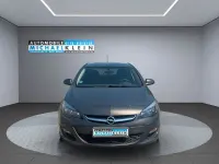 Gebraucht Opel Astra 116 PS (85 kW) 2015 Grau Limousine