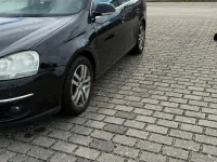 Gebraucht VW Jetta 140 PS (102 kW) 2010 Schwarz Limousine