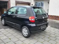 Gebraucht VW Fox 54 PS (39 kW) 2007 Schwarz Kleinwagen