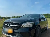 Gebraucht Mercedes A180 122 PS (89 kW) 2016 Schwarz Limousine