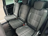 Second-hand VW Sharan Match 140 CP (102 kW) 2012 Gri Monovolum
