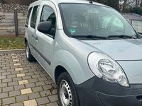 Gebraucht Renault Kangoo 90 PS (66 kW) 2013 Silber Van / Kleinbus