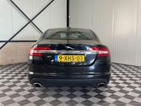 Gebraucht Jaguar XF Premium Luxury 211 PS (155 kW) 2011 Schwarz Limousine
