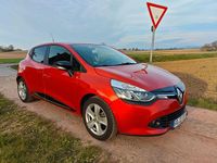 Gebraucht Renault Clio IV Dynamique 73 PS (53 kW) 2012 Rot Limousine