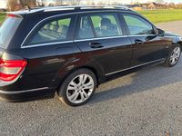 Gebraucht Mercedes C180 156 PS (114 kW) 2010 Schwarz Kombi
