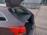 Gebraucht Kia Ceed Vision 128 PS (94 kW) 2014 Braun Kleinwagen